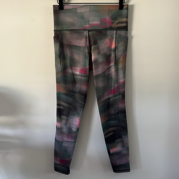 Athleta Salutation Stash Tight - Picture 6 of 7